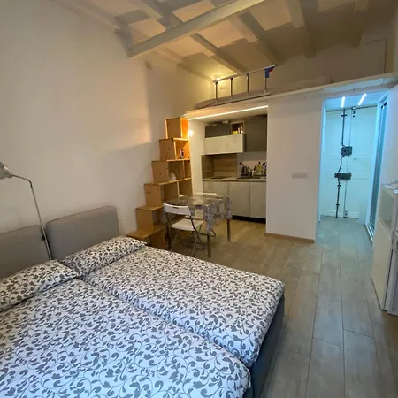 Center Navigli Duomo - Coco House Petite Maison Apartment Milan